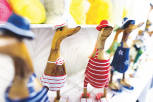 MATEBO ZUR HOLZKISTE ENTEN