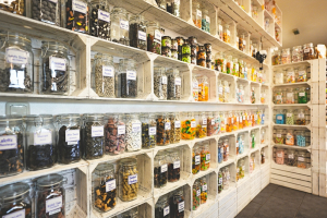 MATEBO ZUR HOLZKISTE BONBON